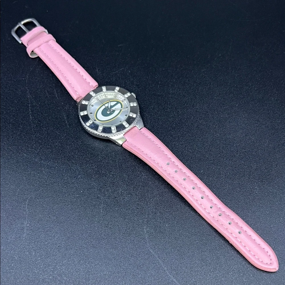 Game Time Green Bay Packers Logo Watch with Pink Strap and New Battery